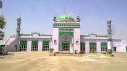 संभल की शाही मस्जिद का नाम बदला, जामा नहीं अब जुमा मस्जिद कहलाएगा विवादित स्थल