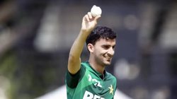 PAK vs NZ: पाकिस्तान के इस खिलाड़ी के नाम दर्ज हुआ अनोखा रिकॉर्ड, लगातार 2 वनडे में 12वें नंबर पर बैटिंग करने वाले पहले प्लेयर बने