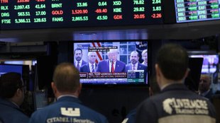 DONALD TRUMP, TRUMP, TARIFF