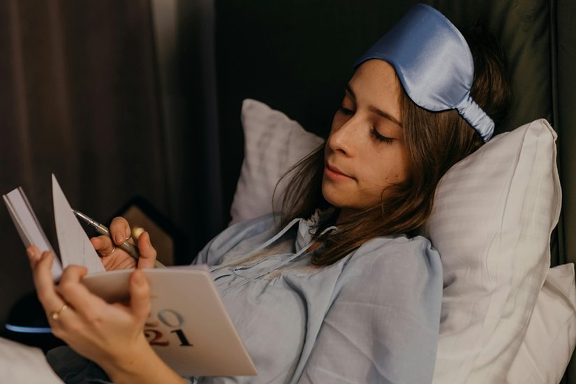 Tips to improve sleep quality naturally