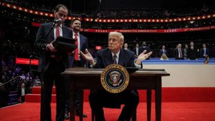 Trump, Donald Trump decision, Trump Administration