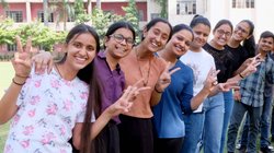 MP Board Result 2025: एमपी बोर्ड रिजल्ट का नोटिफिकेशन जल्द होगा जारी, जानें रिजल्ट जारी होने की संभावित तारीख