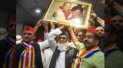 दलितों तक पहुंच बढ़ाने में मिलेगी मदद? समझिए BSP के दिग्गज नेता की सपा में एंट्री के क्या हैं सियासी मायने
