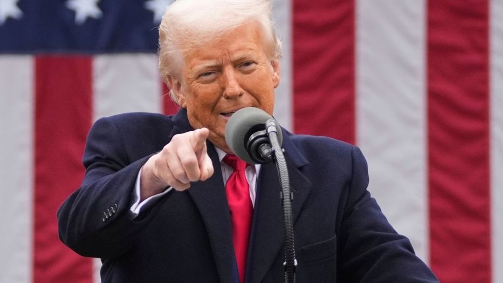 US Stock Market Crash, Dow Jones Down, Donald Trump