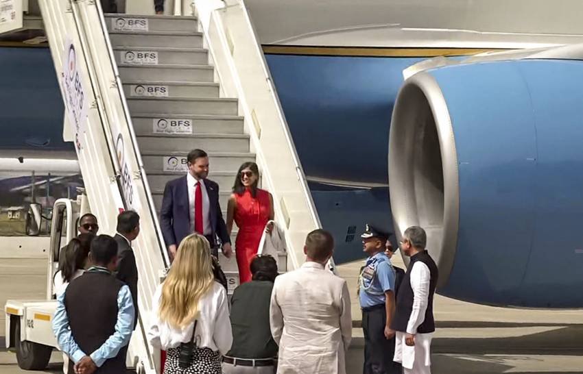 Who is jd vance wife