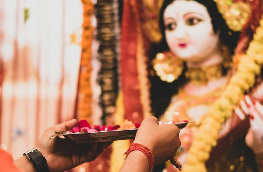 Should do Aarti of all gods or just one
