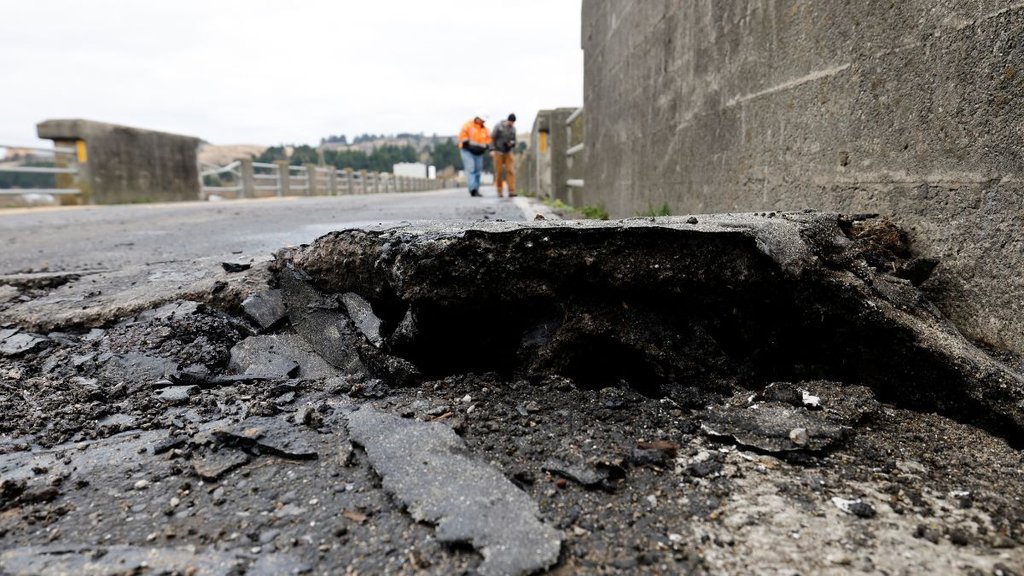 earthquake, earthquake in california