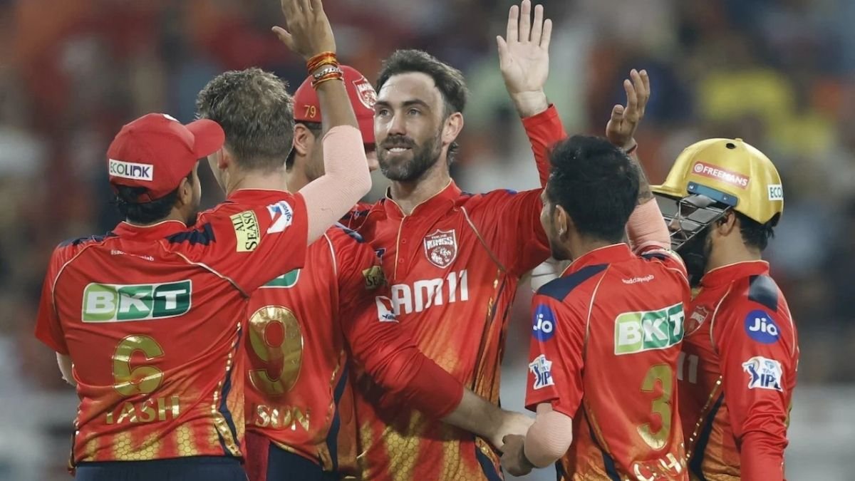 IPL 2025: बल्ले और गेंद से नहीं कर पाए कमाल अब BCCI ने दी सजा, ऑस्ट्रेलियाई ऑलराउंडर को हुआ बड़ा नुकसान