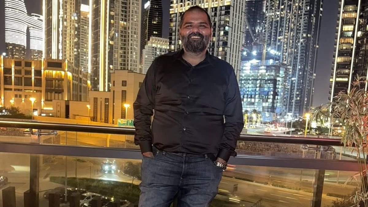 Kunal Kamra On Bookmyshow