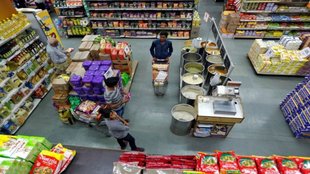 March food inflation, lower food prices