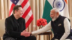 ट्रंप टैरिफ के बीच पीएम मोदी और एलन मस्क की हुई जरूरी बातचीत, जानिए डिटेल