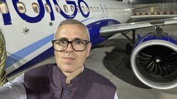 जम्मू से दिल्ली निकले जयपुर में फंसे… फ्लाइट हुई लेट तो भड़क गए CM उमर अब्दुल्ला