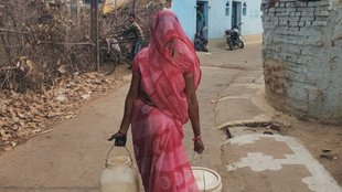 Water Crisis | madhya Pradesh | wife