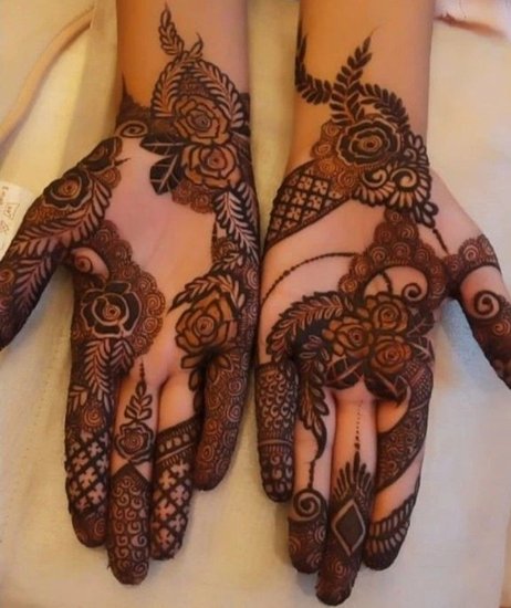 Bridal mehndi designs with gown