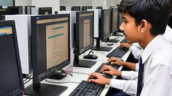 CBSE Result 2025: सीबीएसई 12वीं की स्कैन की गई कॉपियों के लिए आवेदन प्रक्रिया शुरू, आज से करा सकते हैं कॉपियों का रिवेल्यूएशन