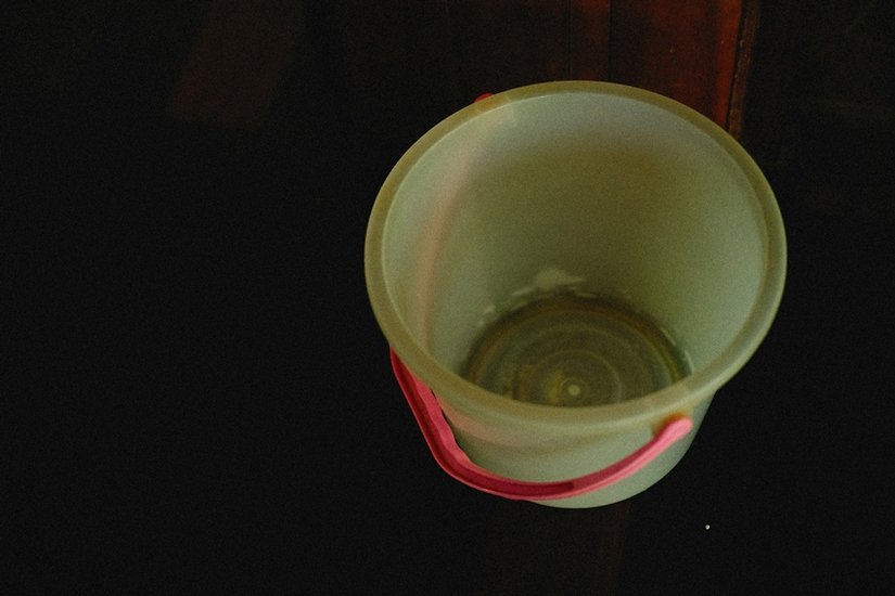Clean bathroom bucket and mug