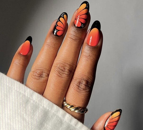 Elegant nail art ideas for traditional outfits