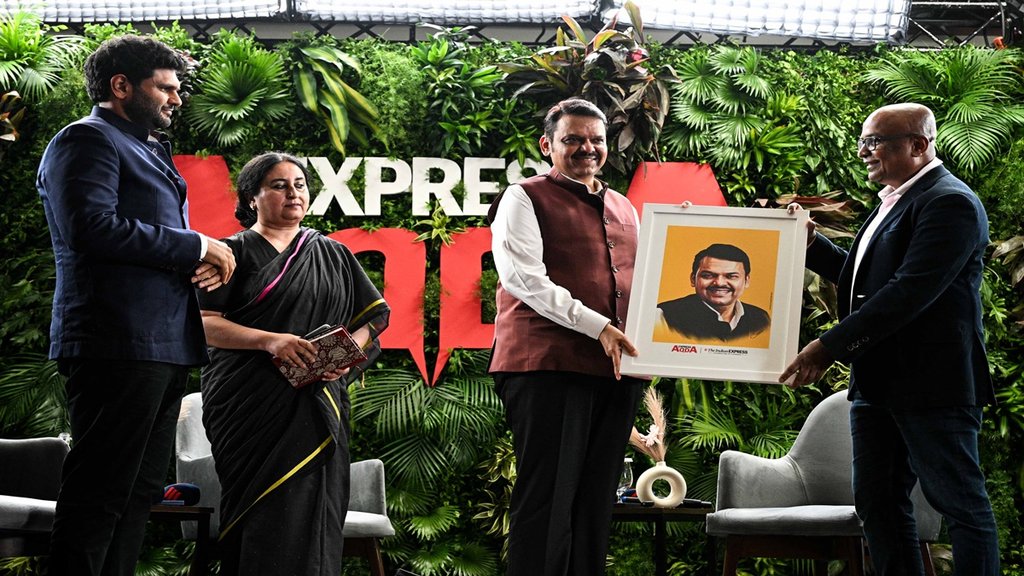Express Adda, Devendra Fadanvis,