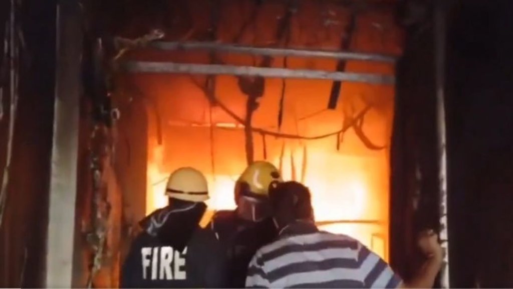 Hyderabad Fire Incident | hyderabad news | pm modi | charminar fire news