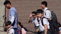 Google Trends: संघर्ष विराम के बाद कश्मीर में खुले स्कूल-कॉलेज, कुपवाड़ा और बारामुला में शैक्षिणिक संस्थान अब भी बंद