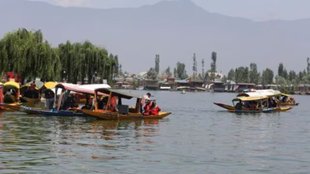 Pahalgam attack, Kashmir tourism, solidarity tour, Umar Abdullah