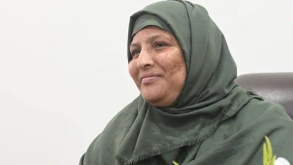Mayana Zakia Khanam joins BJP, YSRCP leader Mayana Zakia Khanam quits party, Andhra Pradesh political shift