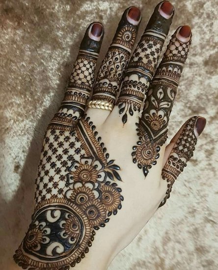 Mehndi designs for back hand