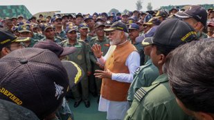 Modi boosts army morale