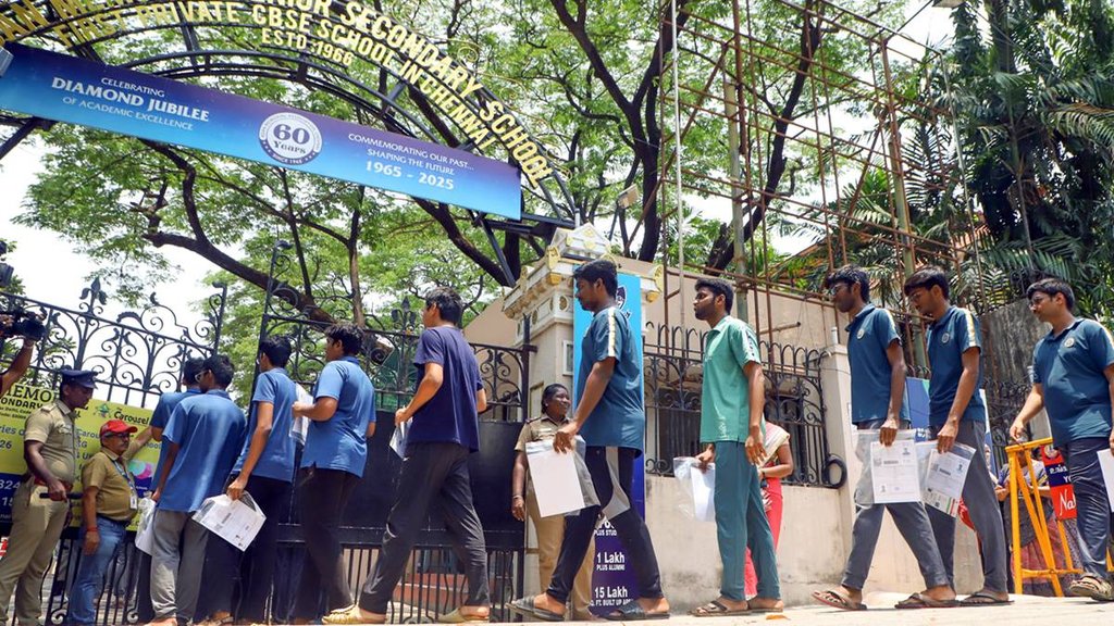 NEET UG 2025, neet ug 2025 result, neet ug 2025 cut off,