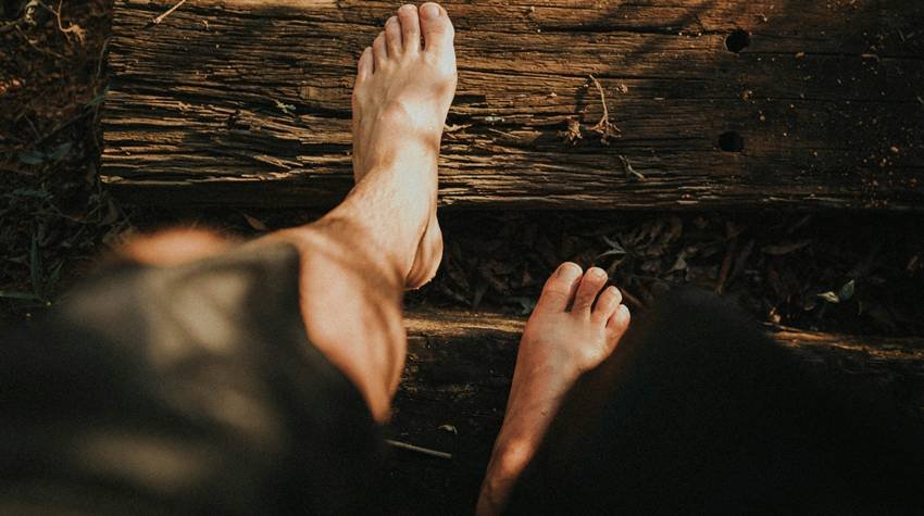 Grounding health benefits