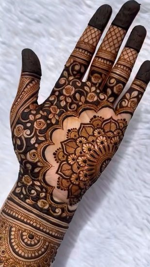 Quick Mehndi Designs for Hands