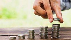 SBI Har Ghar Lakhpati RD Scheme: लखपति बनने का सपना होगा पूरा, हर महीने सिर्फ 593 रुपये करने होंगे जमा