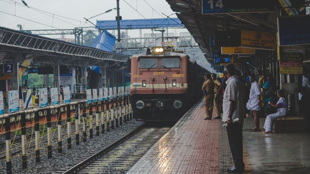 Shivpuri Gwalior Bhopal Superfast Express, Gwalior Bhopal Intercity, train