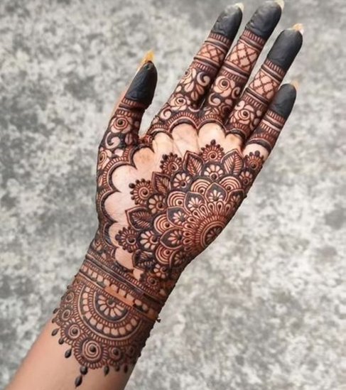 Simple Eid Mehndi Pattern
