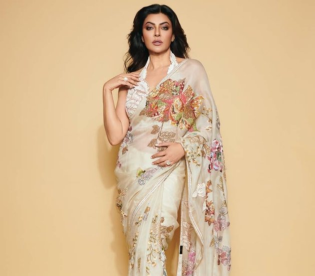 Best Saree for Puja