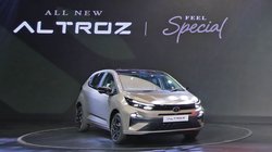 Tata Altroz Facelift 2025 Launched: लॉन्च हुई टाटा अल्ट्रोज फेसलिफ्ट, जानें कीमत से लेकर फीचर्स तक तमाम बड़े और नए अपडेट