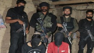 Shopian, hybrid terrorists, surrender, Lashkar-e-Taiba, AK-56, Jammu and Kashmir, Shopian encounter