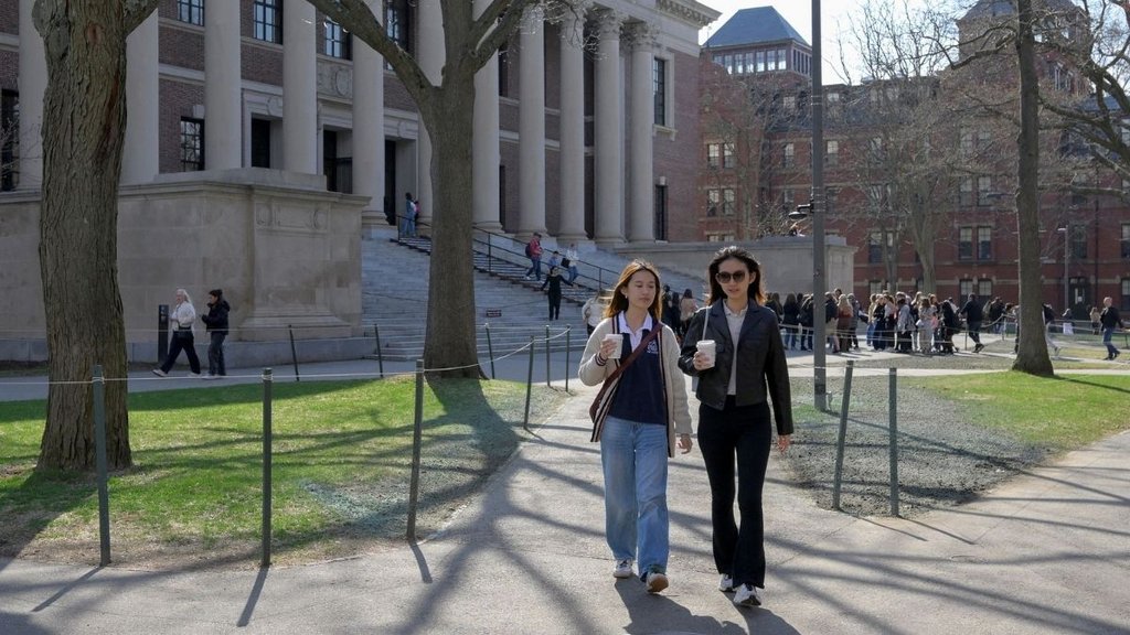 Trump Harvard International Student, Trump Harvard foreign students, Trump Harvard International, Trump news