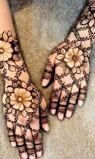 Unique Fusion Mehndi Ideas