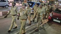 Operation Sindoor को लेकर अफवाह फैलाने वालों पर UP पुलिस की ताबड़तोड़ कार्रवाई, 25 गिरफ्तार, कई जिलों में FIR दर्ज