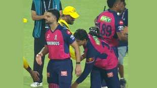 CSK vs RR, IPL 2025, Vaibhav Suryavanshi touch MS Dhoni feet