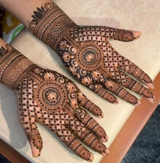 Vat Savitri Mehndi Designs