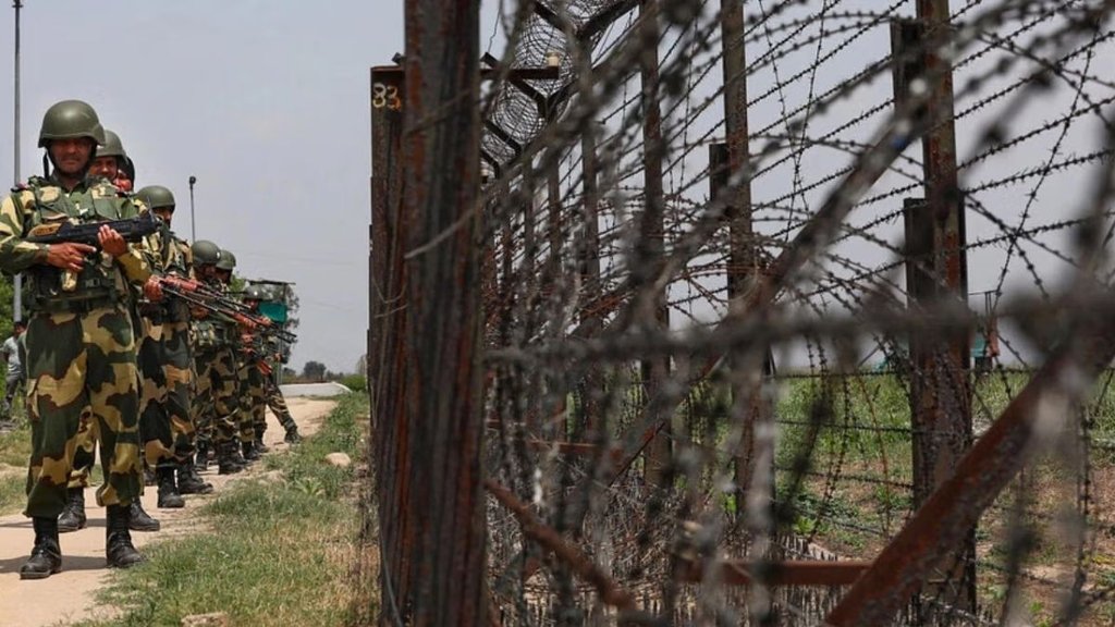 bsf, india attack pakistan, pakistan