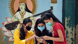 सीबीएसई ने जारी किए कक्षा10वीं, 12वीं के नतीजे, cbse.gov.in से ऐसे डाउनलोड करें मार्ककशीट