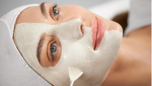 benefits of applying curd on face | how to make face pack with sour curd | skin care tips