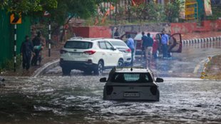 delhi heavy rains, delhi thunderstorms, waterlogging delhi