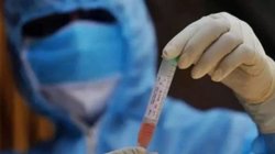 Delhi News: कोरोना से दिल्ली में दूसरी मौत, किन राज्यों में बढ़ रहे मामले?