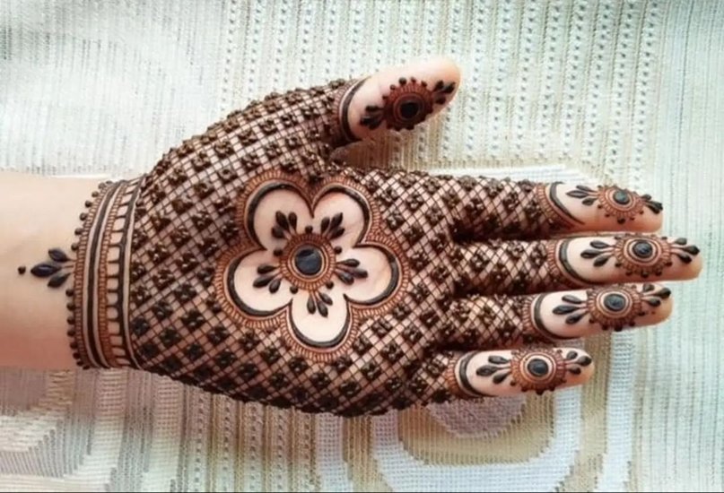 Arabic Mehndi designs for Ganga Dussehra