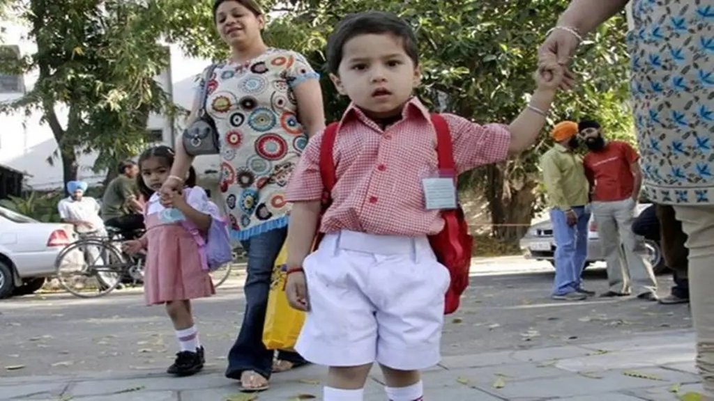 Child Upbringing, Social Media Impact, Moral Education, Child Psychology