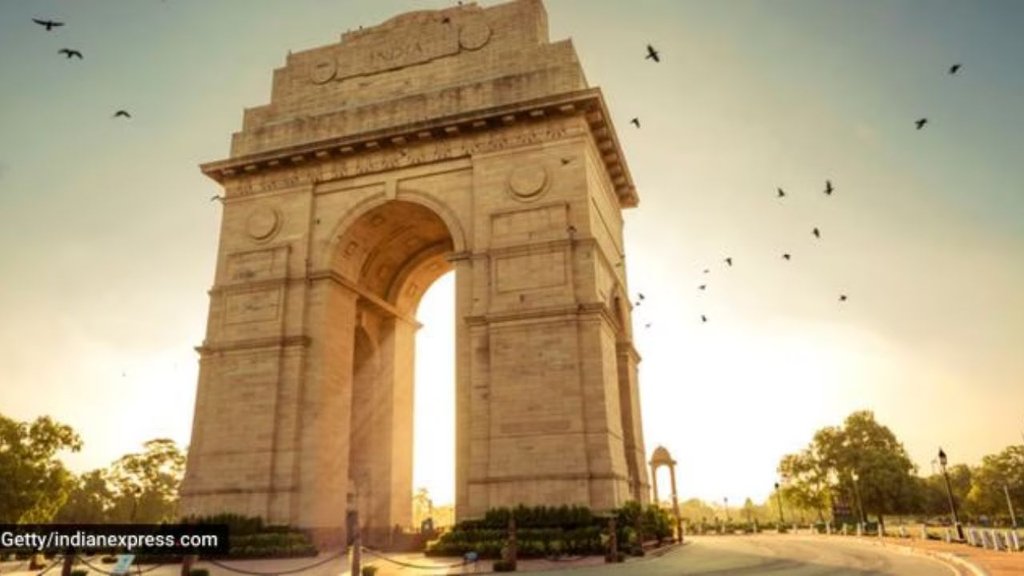 Delhi mai ghumne ki jagah | Places to visit in Delhi with friends | Delhi mai ghumne ki jagah places to visit